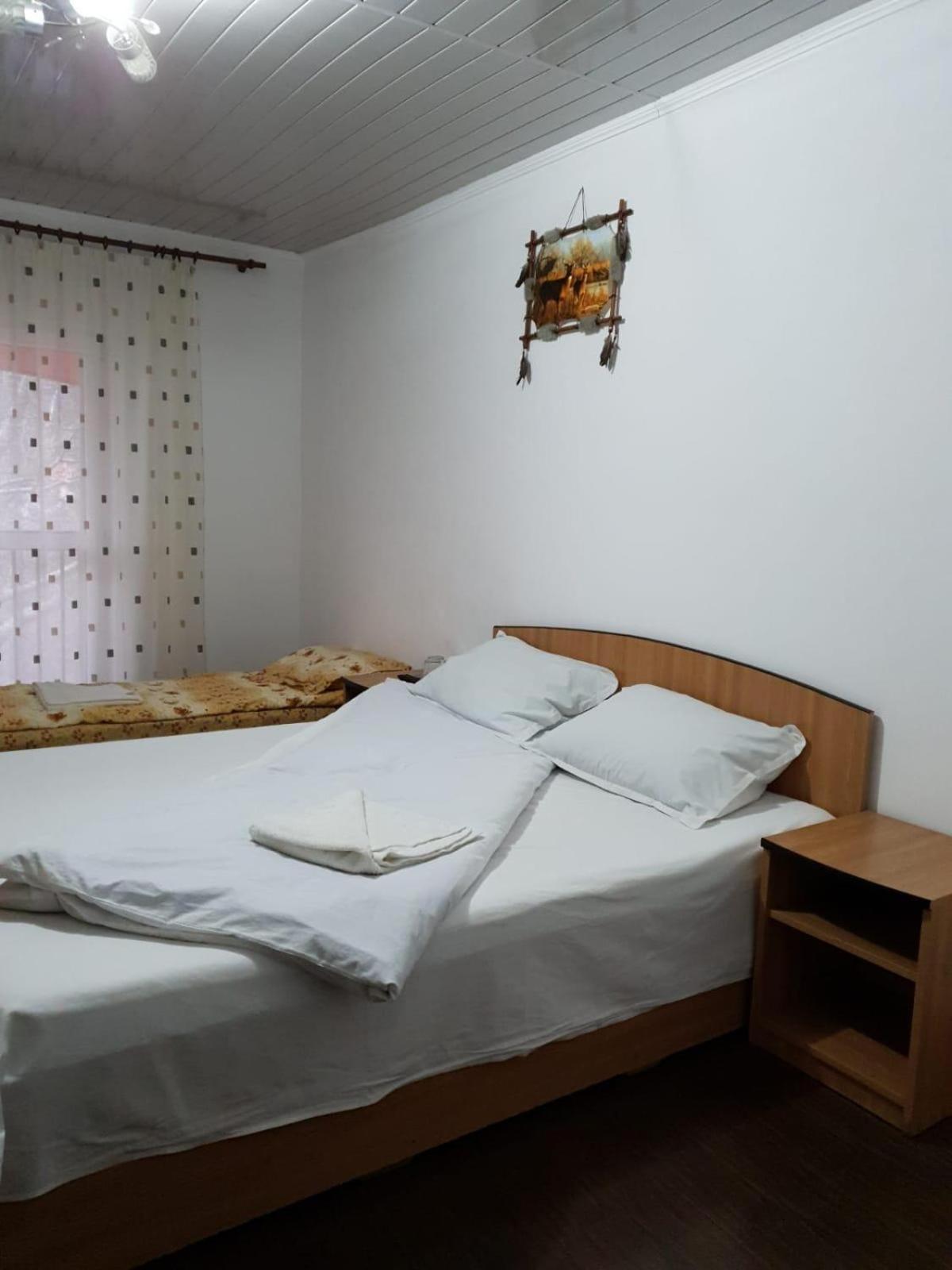 Pensiunea Lucica Sacelu Zimmer foto